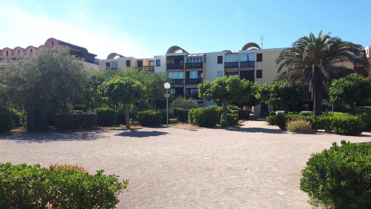 Studio Cabine Avec Jardinet A 30 M De La Plage, Au Calme. Gruissan Ngoại thất bức ảnh
